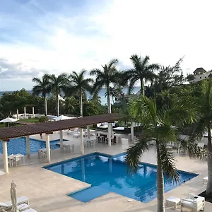 magia-beachside-condo.allrivieramayahotels.com/