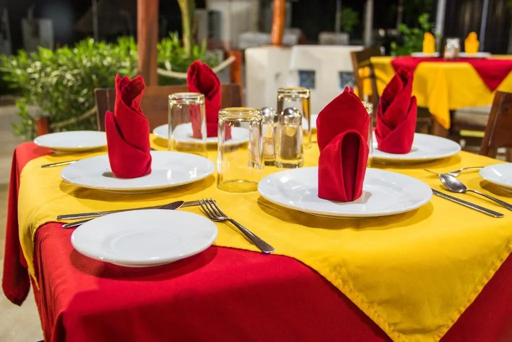 Hotel Sol Playa Playa del Carmen 3*,